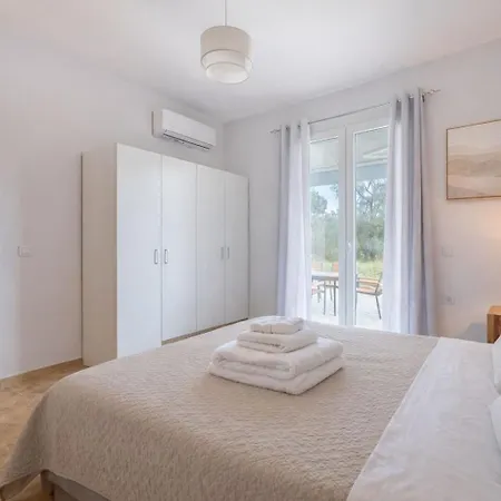 Hétvégi ház Elysium Living Guviá